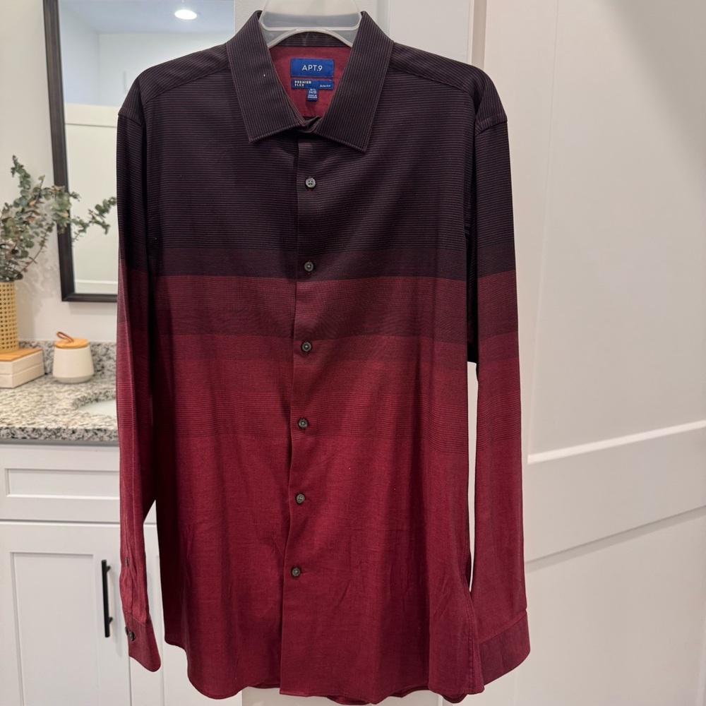 Apt. 9 Men's Gradient Black and Red Button Down Shirt